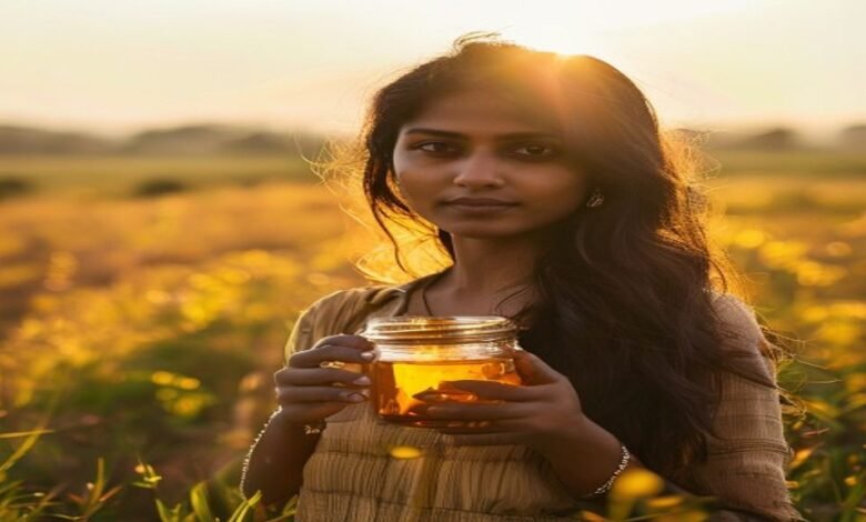 मुजफ्फरपुर की 'हनी गर्ल' की सफलता की गूंज: अब NCERT की किताबों में पढ़ाए जाएंगे शाही शहद के किस्से