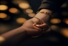 मुजफ्फरपुर में महिला सिपाही से दिनदहाड़े लूट: पिस्टल दिखाकर सोने की चेन छीनी, विरोध करने पर दो राउंड फायरिंग